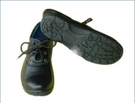 Giầy Hanogi (Chỉ đen, Mũi sắt, đế sắt)